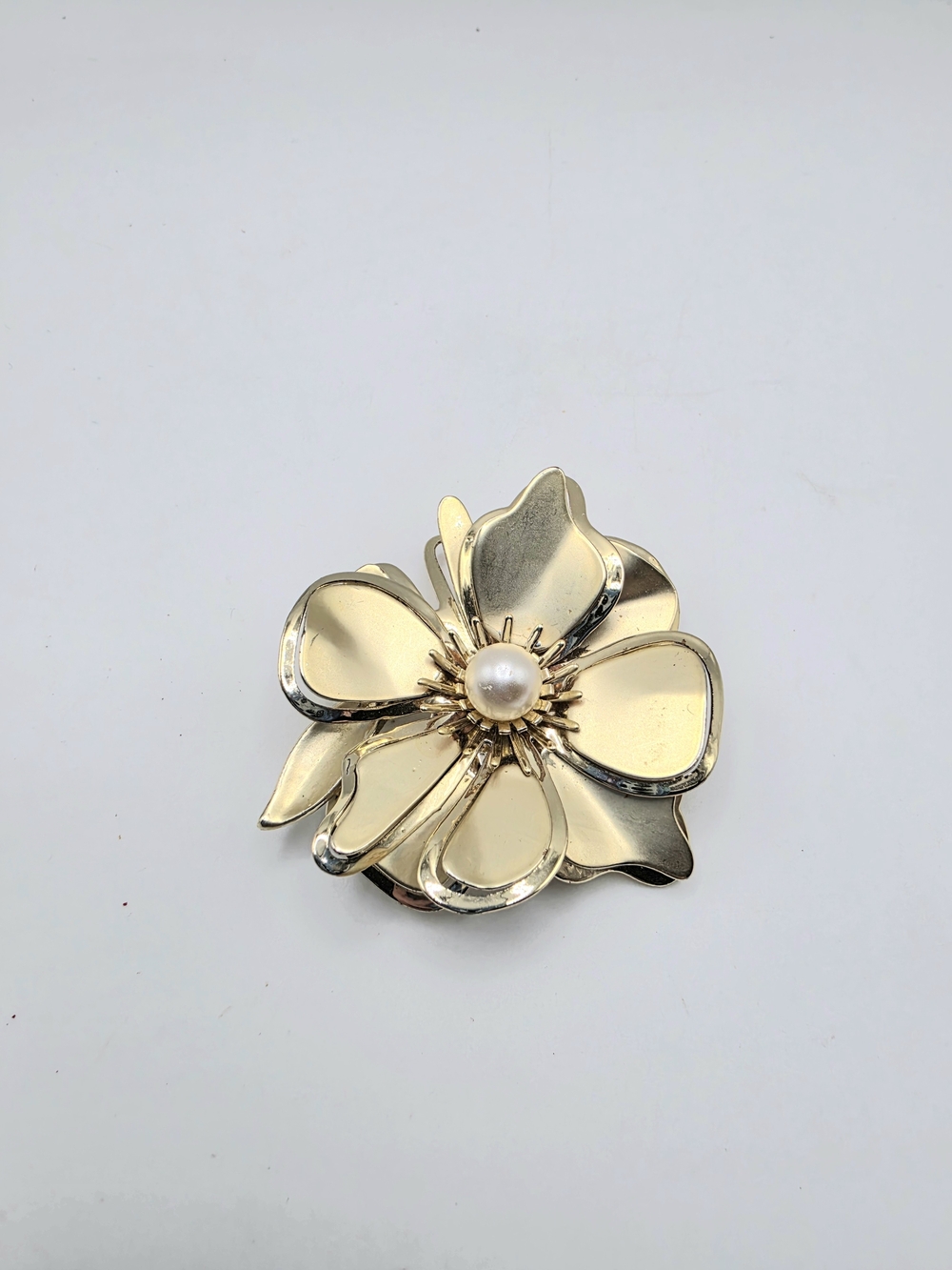 Vintage Gold Flower Brooch with Pearl Center